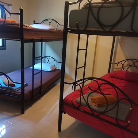 Haadrin Village Mixed Dorm Хаад Рин Экстерьер фото